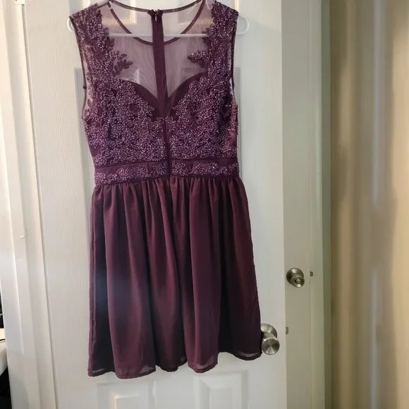 Sleeveless Purple Francesca's Dress - Picture 2 of 6